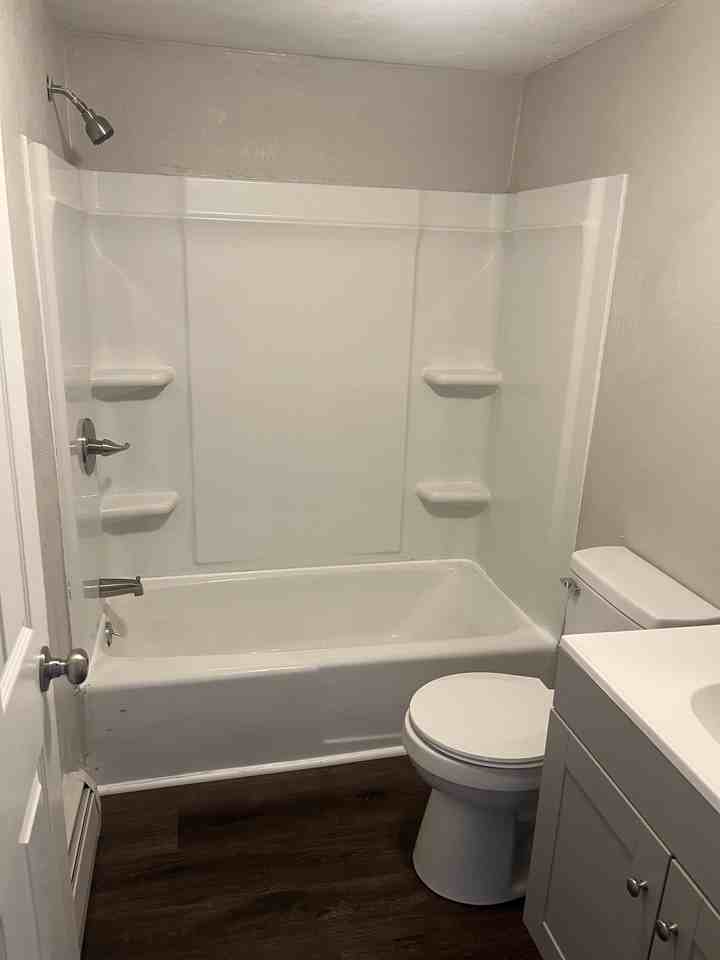 400 Swissvale Avenue - Photo 5 of 25