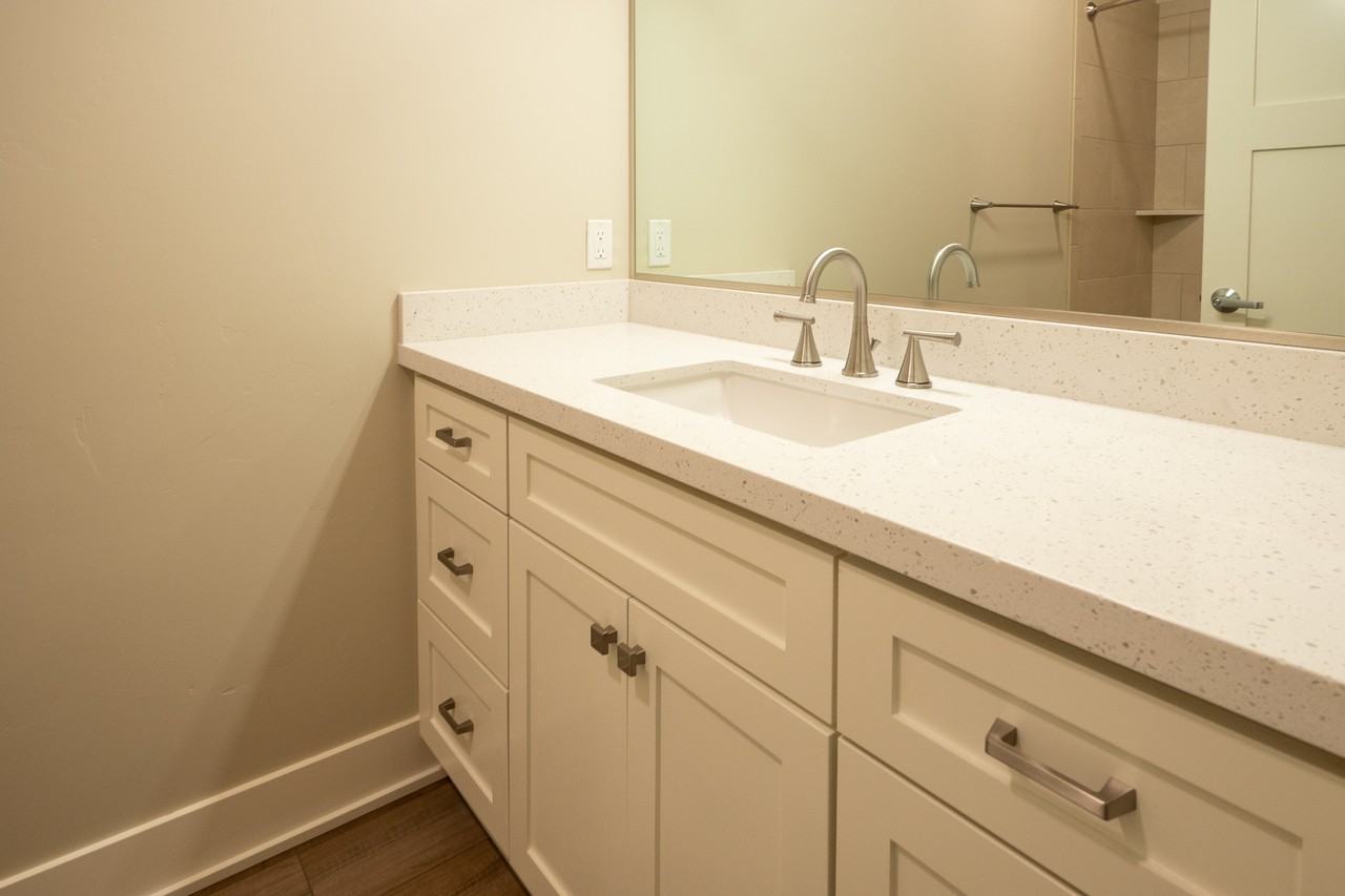 120 Richardson Street - Photo 7 of 19