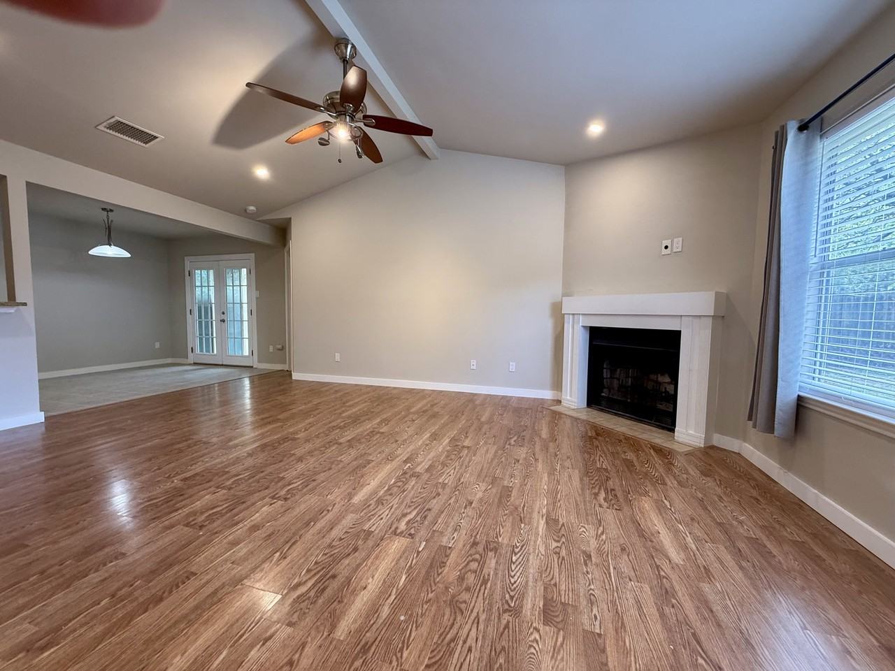 6017 Richard Carlton Blvd #1 - Photo 4 of 24