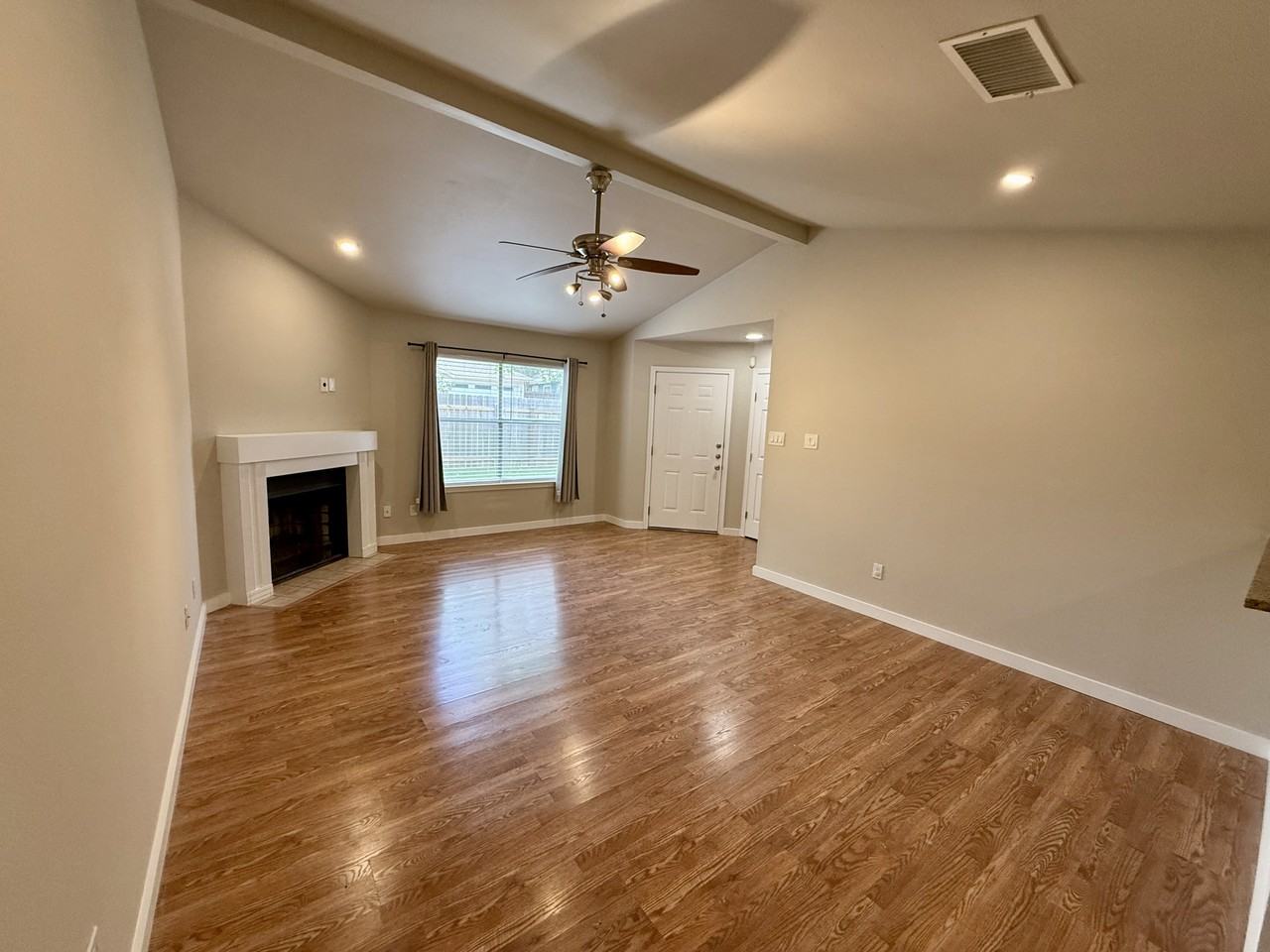 6017 Richard Carlton Blvd #1 - Photo 5 of 24