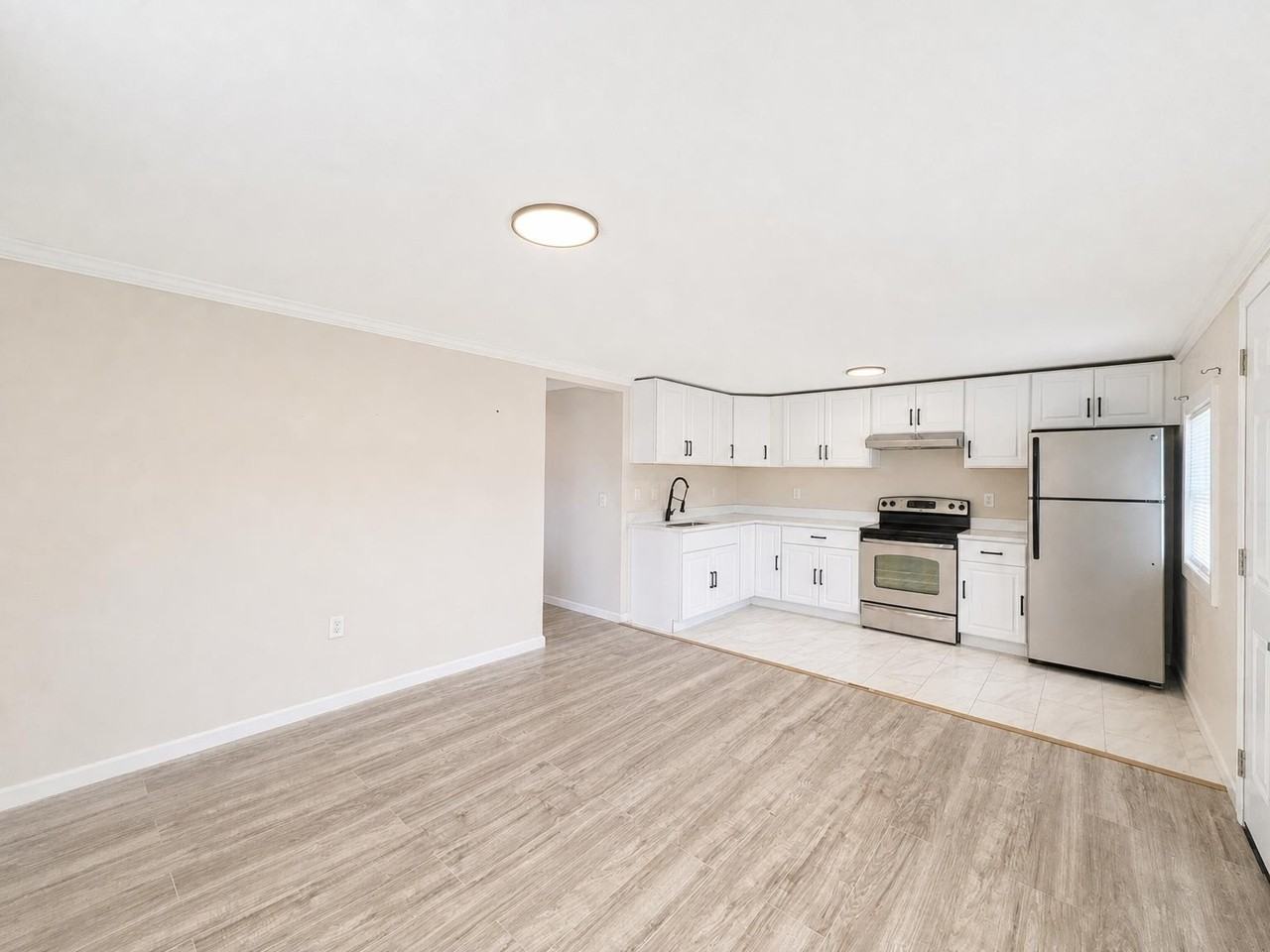 619 Plateau Avenue - Photo 3 of 8