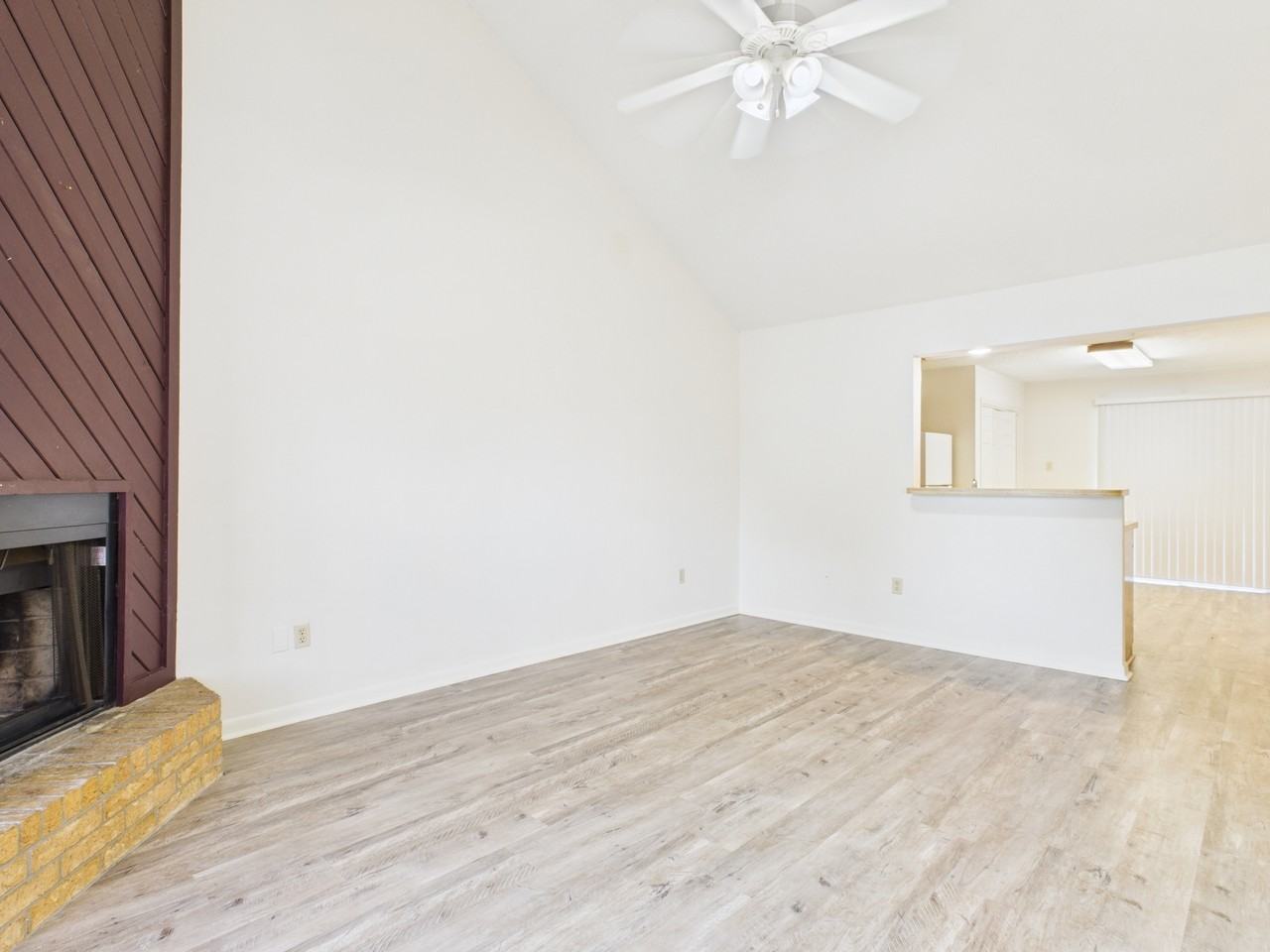 1802 Woodsman Drive D - Photo 3 of 39