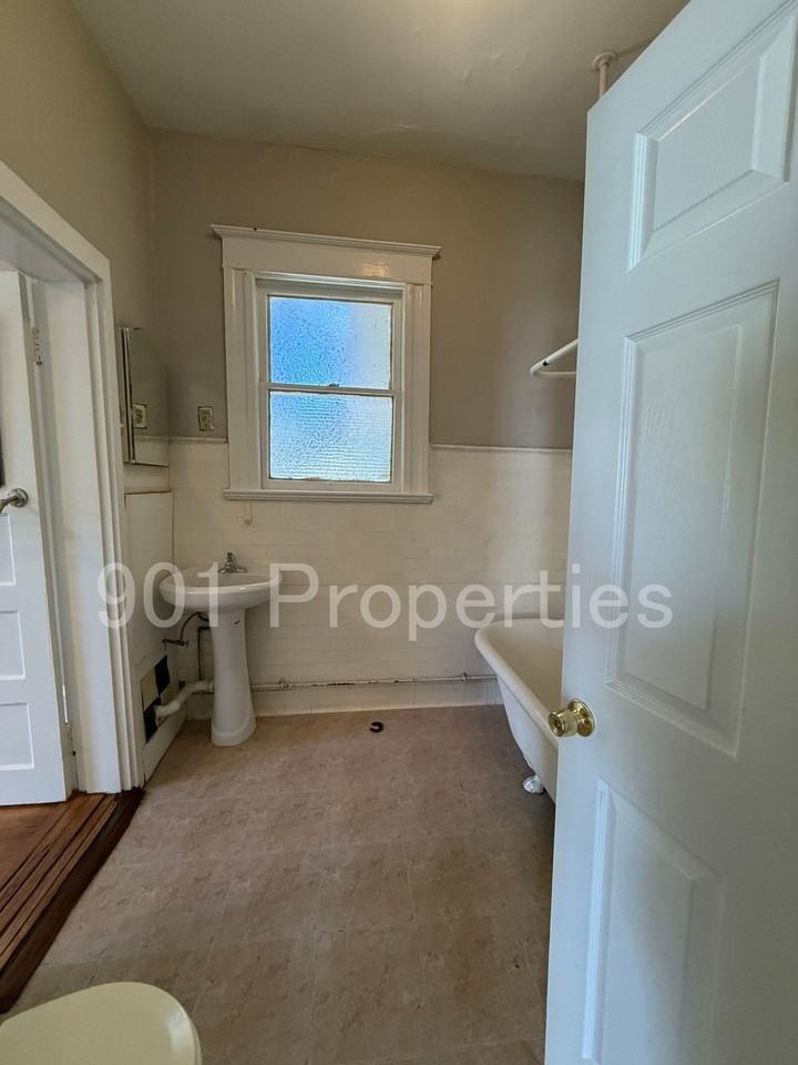 1278 Vinton Avenue #1 - Photo 6 of 22