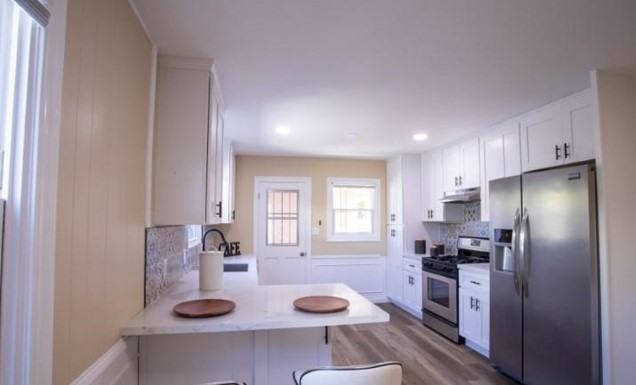 421 Naples St #A - Photo 4 of 11