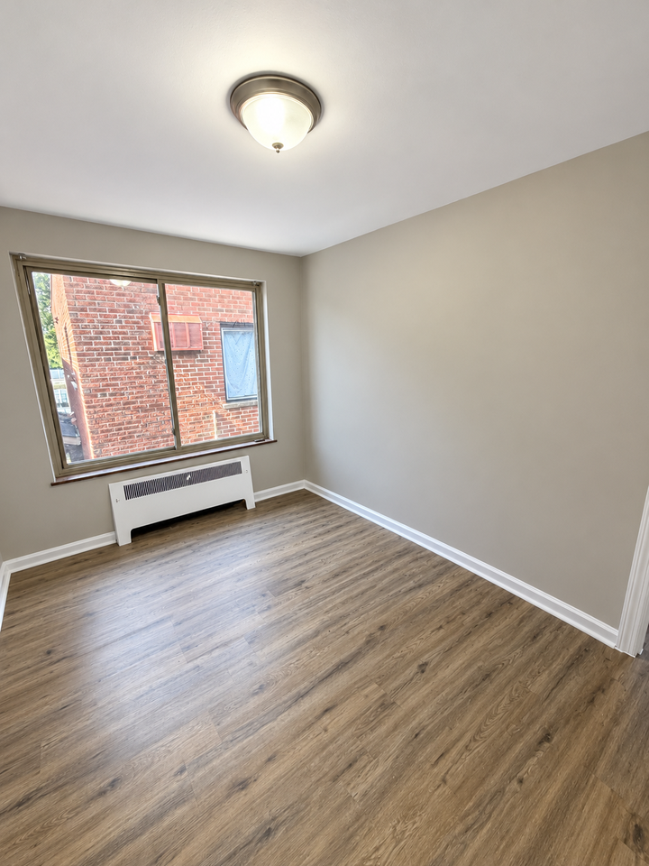 2076 Elm Avenue - Photo 2 of 6