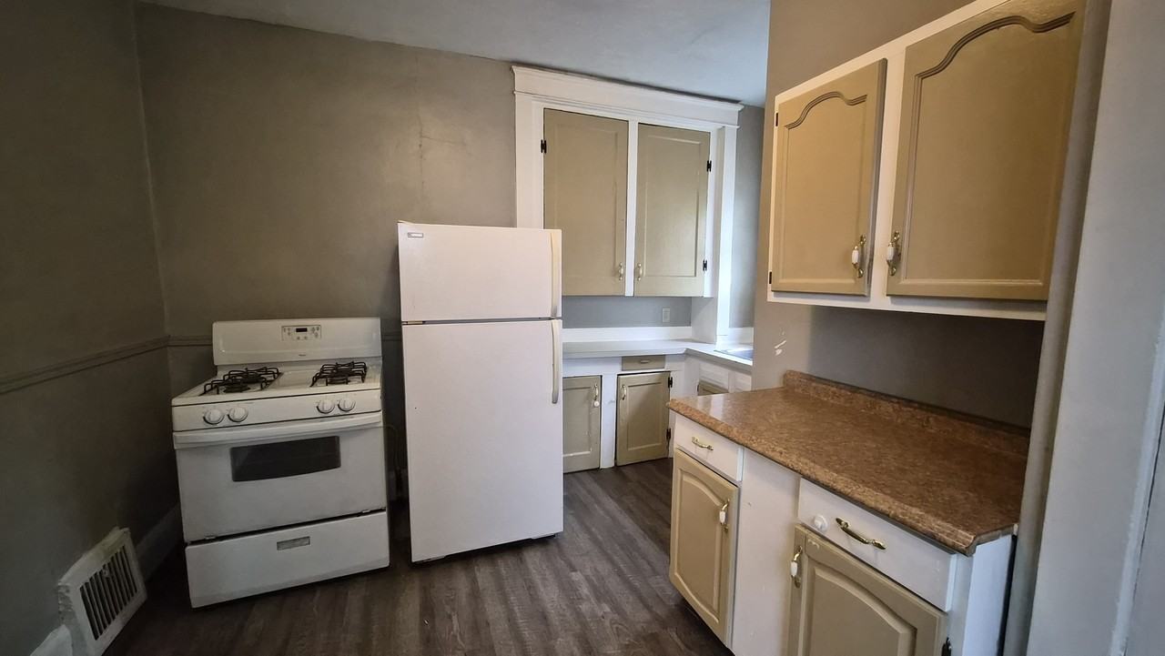 38 Steel St #38 - Photo 6 of 14