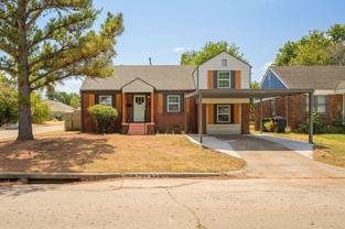 2600 Nw 35th St #1 - Photo 1 of 1