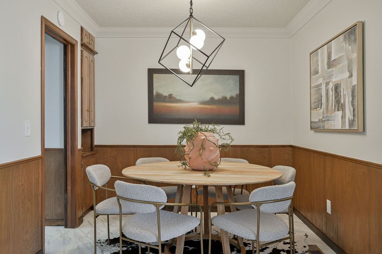 328 Ne 61st St #1 - Photo 7 of 42