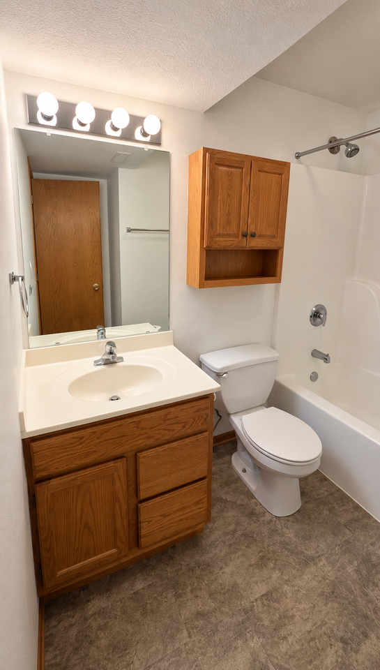 3307 Polaris Dr #1 - Photo 7 of 11