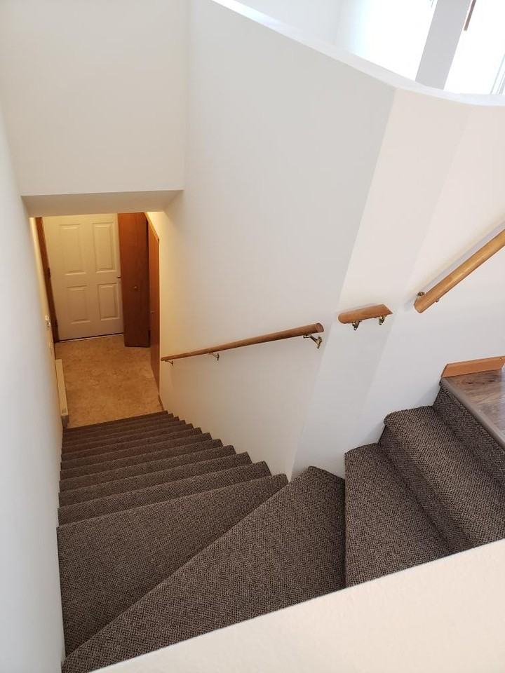 1550 W Pine St #506 - Photo 3 of 9