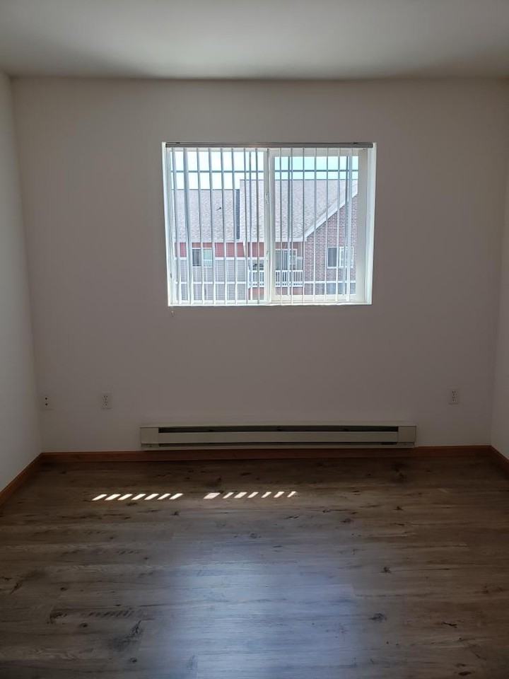 1550 W Pine St #506 - Photo 7 of 9