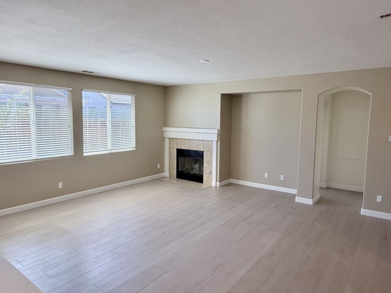 3005 Cat Tail Ct #1 - Photo 4 of 27