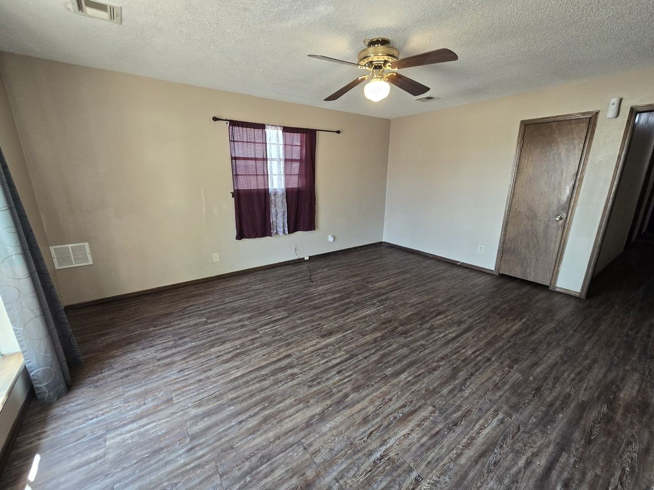 116 N Saddle Rd #1 - Photo 3 of 16