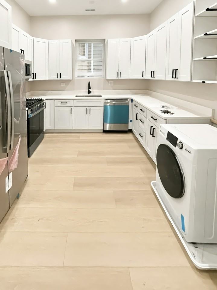 4300 North Kimball Avenue, Unit 1F - Photo 3 of 16