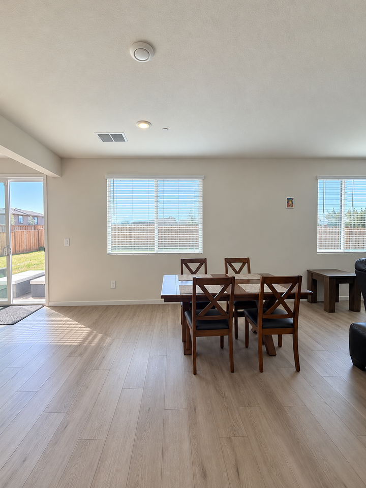 5332 Cardinal Street - Photo 7 of 26