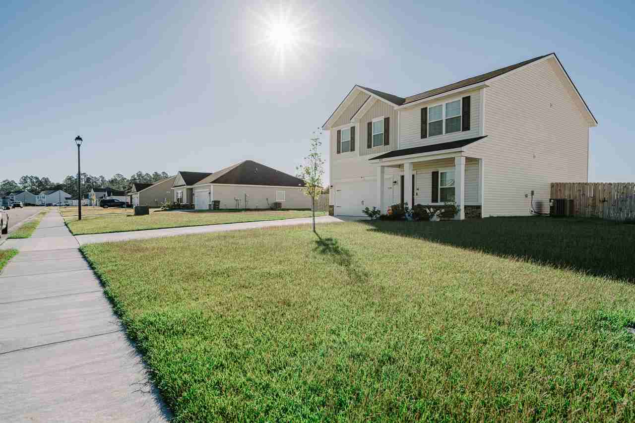 1052 Buckhead Loop Se #1 - Photo 3 of 50