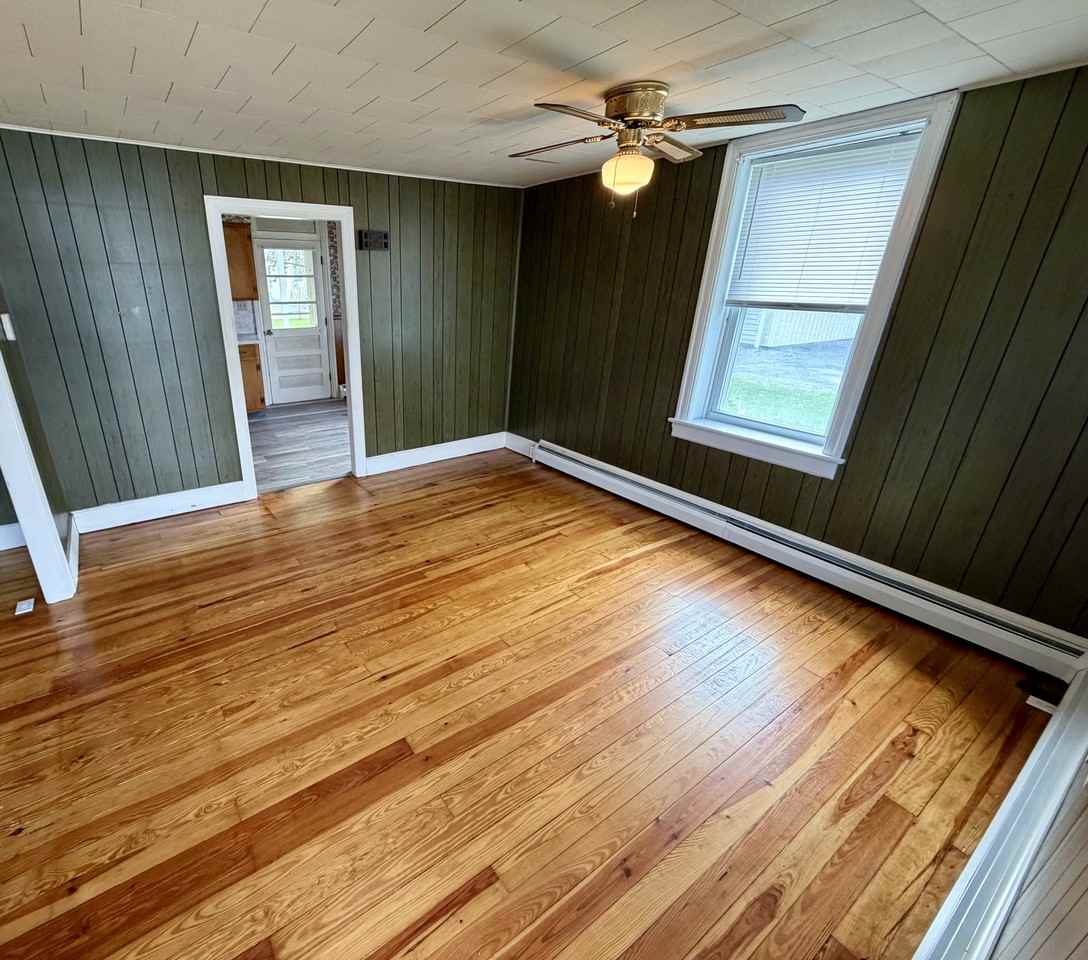 5546 Greenvillage Rd #1 - Photo 5 of 34