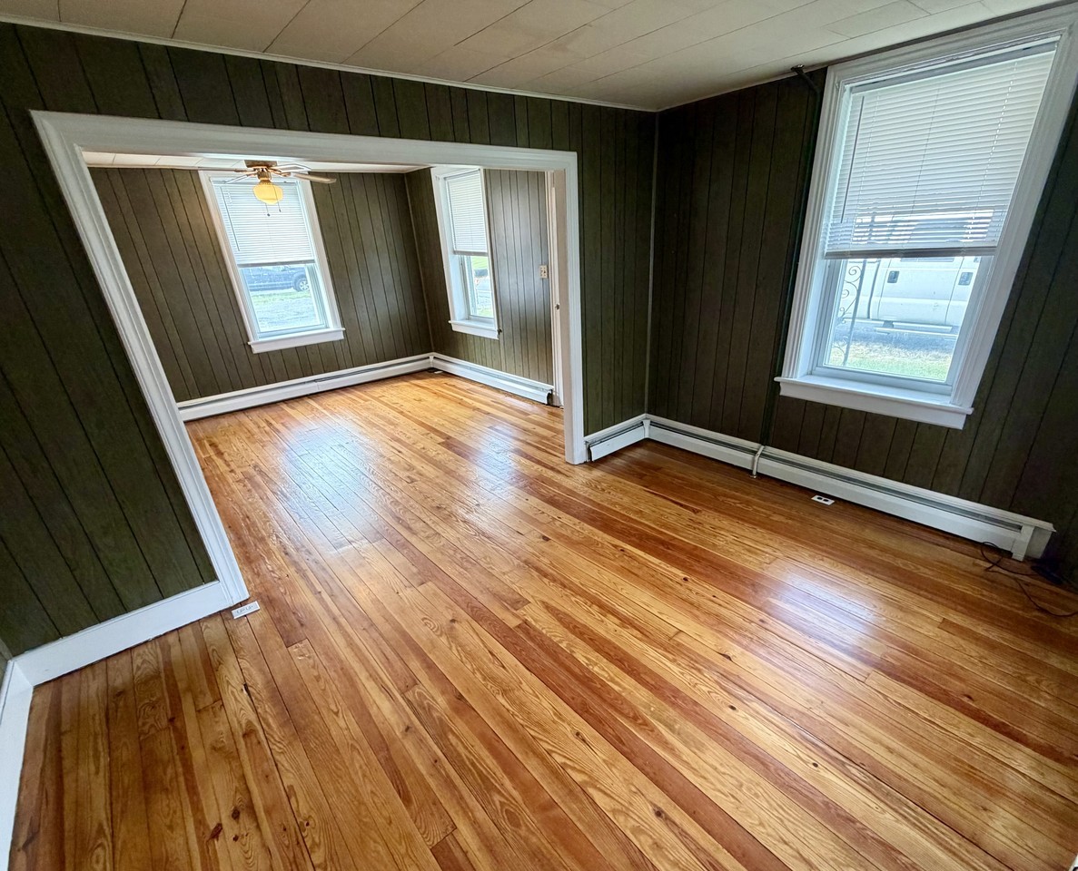 5546 Greenvillage Rd #1 - Photo 7 of 34