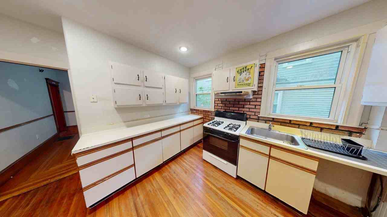 86 Bromfield Road, Unit 1 - Photo 3 of 15