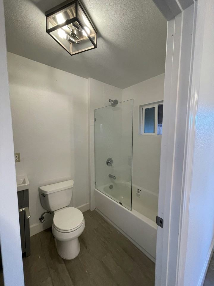 2850 San Juan Hollister Road, Unit 3 - Photo 5 of 5