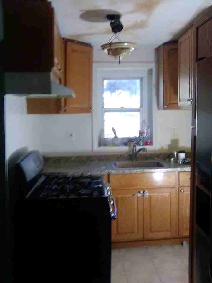 174 Emerson Street, Unit apt 1 - Photo 5 of 38
