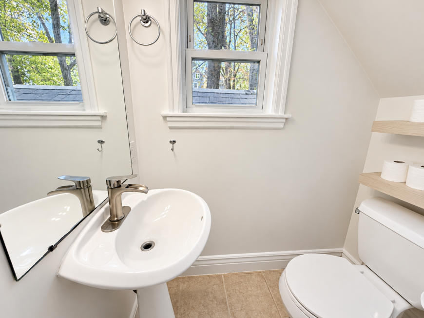 826 Beach Blvd - Photo 5 of 10