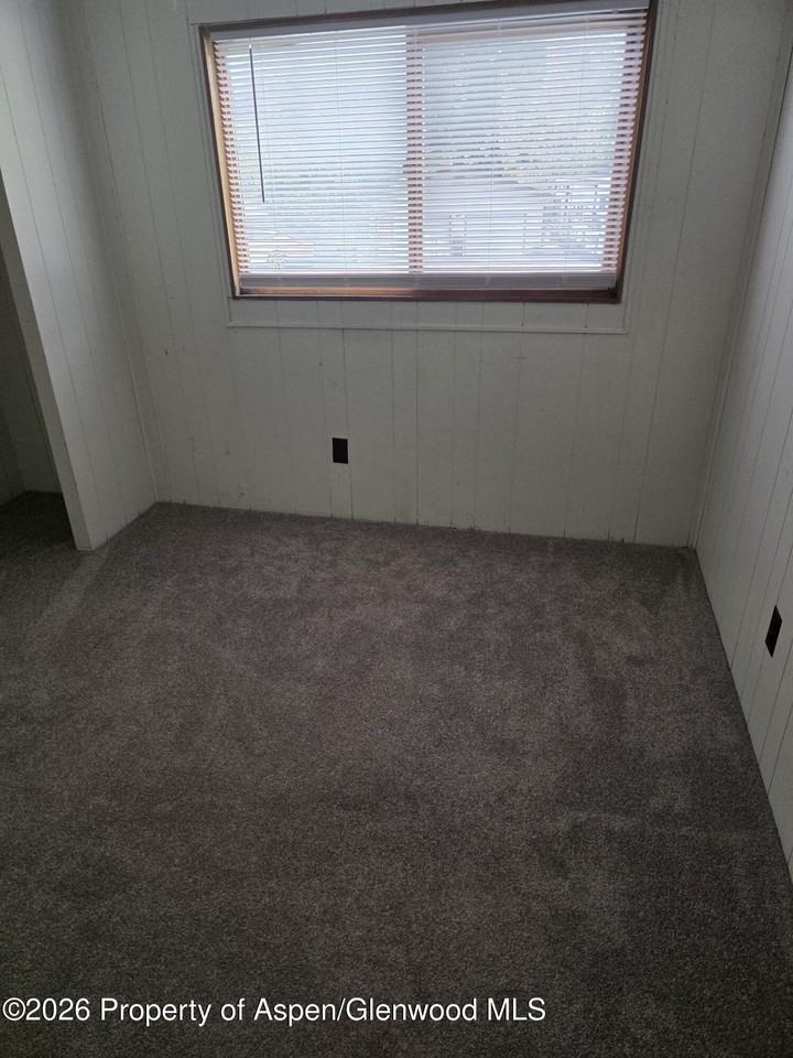 38 Cherry Ct - Photo 6 of 11