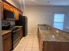 3006 Sw Windrift Ave #2 - Photo 1 of 1