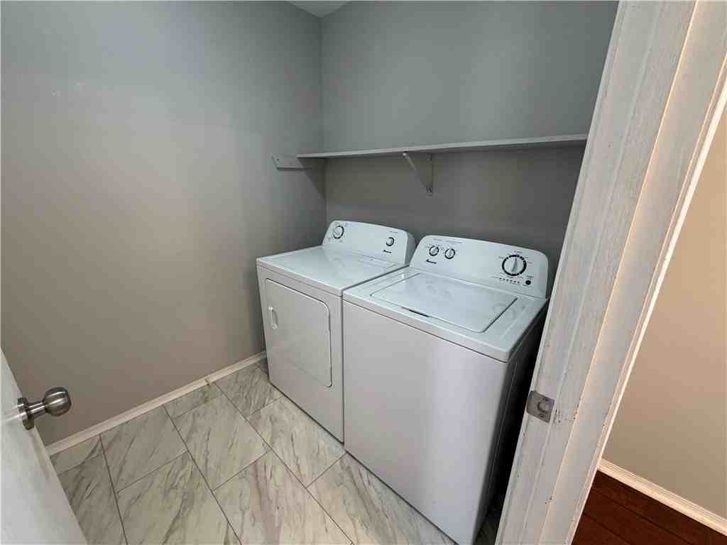 266 Christy Ln - Photo 5 of 11