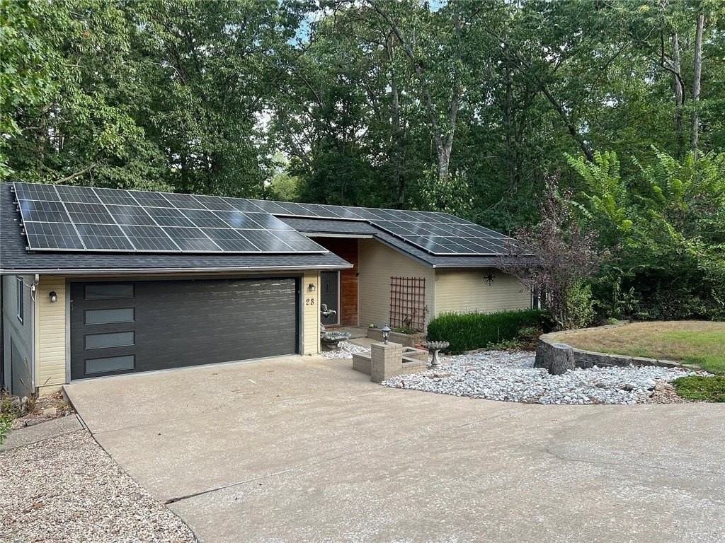 28 Melanie Dr - Photo 4 of 33