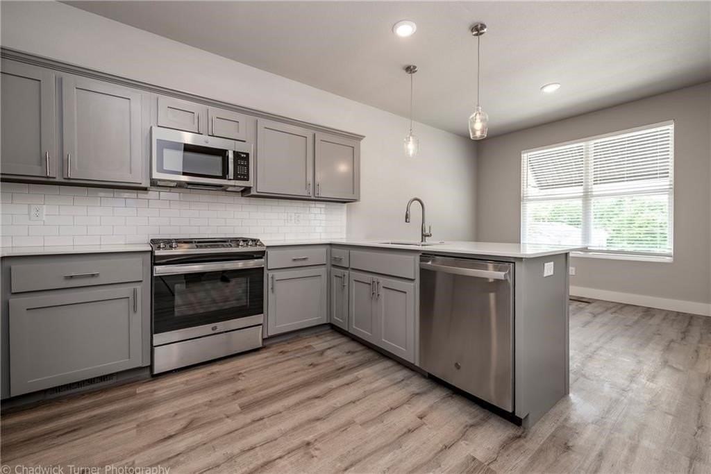 1508 N Gregg Ave - Photo 3 of 27