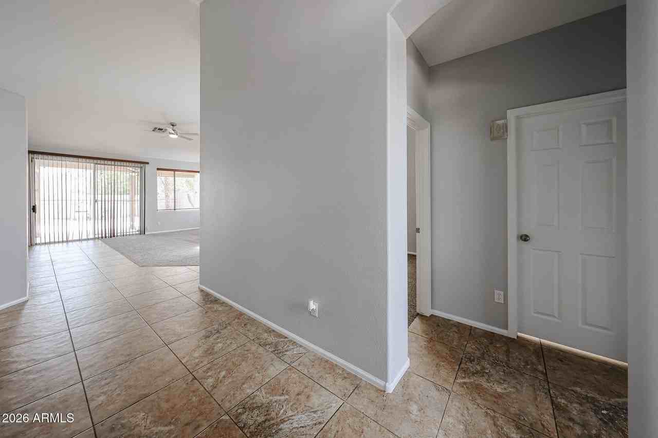 11518 W Palm Brook Dr - Photo 2 of 44