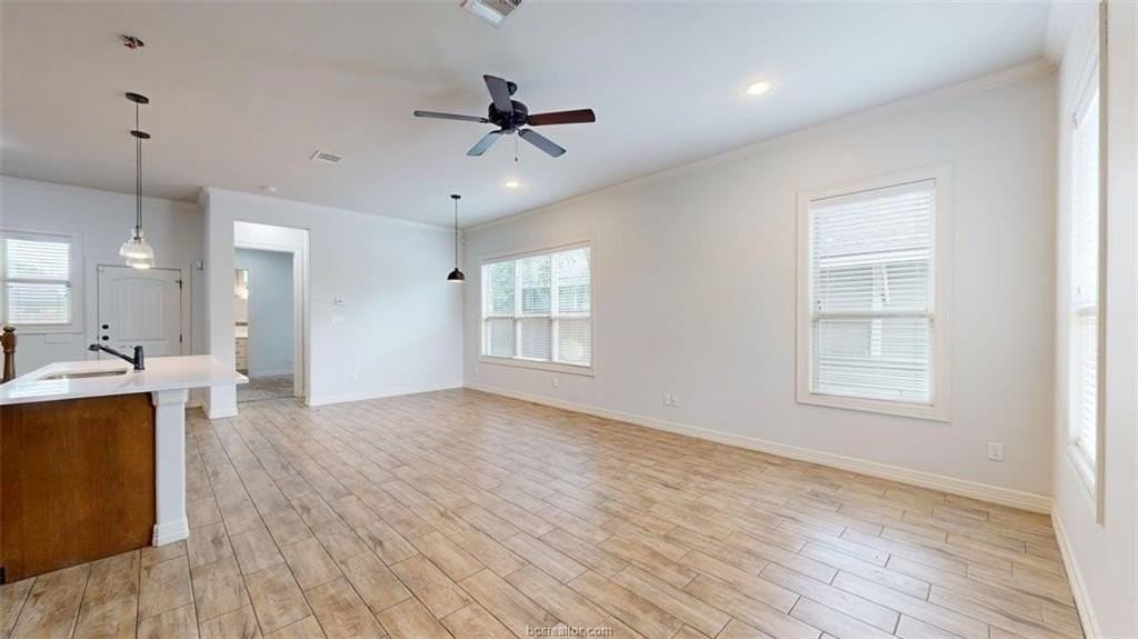 105 Luther St - Photo 2 of 42