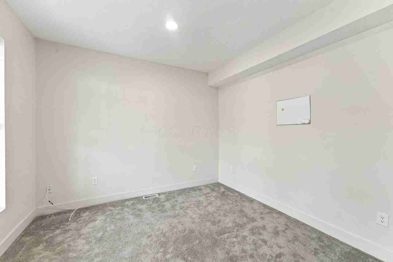 145 E Main St - Photo 4 of 19