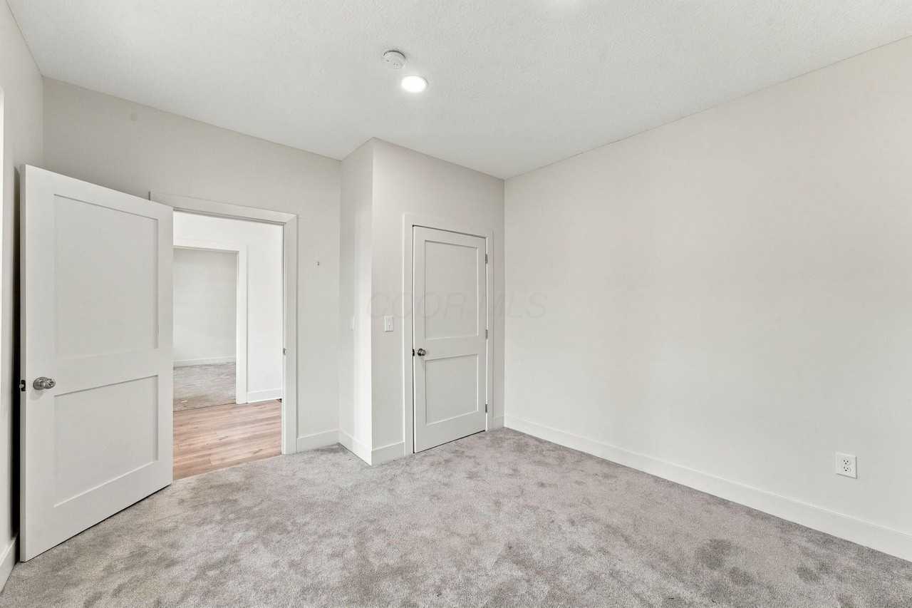 145 E Main St - Photo 6 of 19