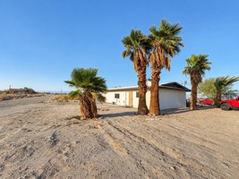 featured image of 2682 Bell Pl