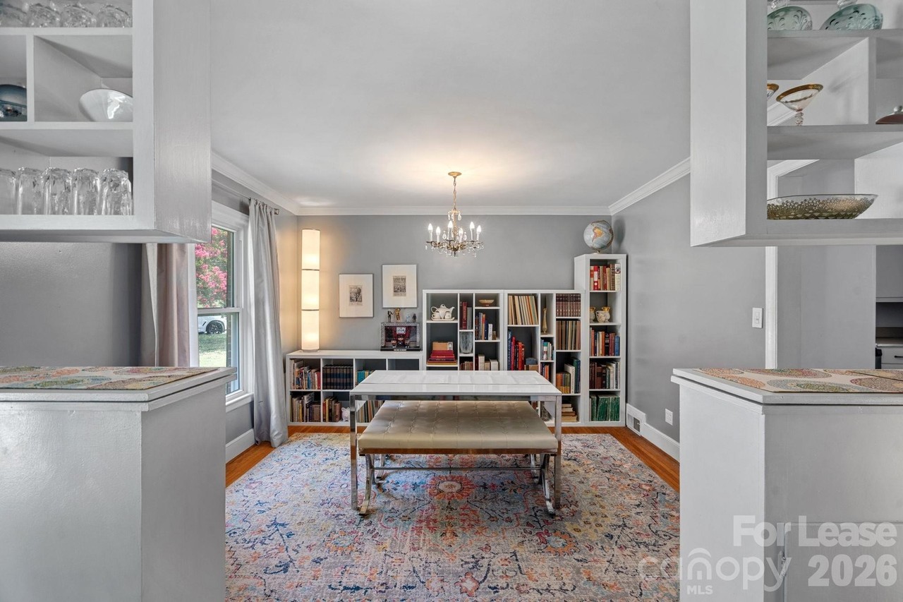 1600 Woodberry Rd - Photo 3 of 25
