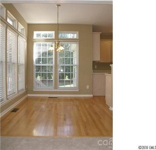 1045 Muirfield Dr - Photo 5 of 16