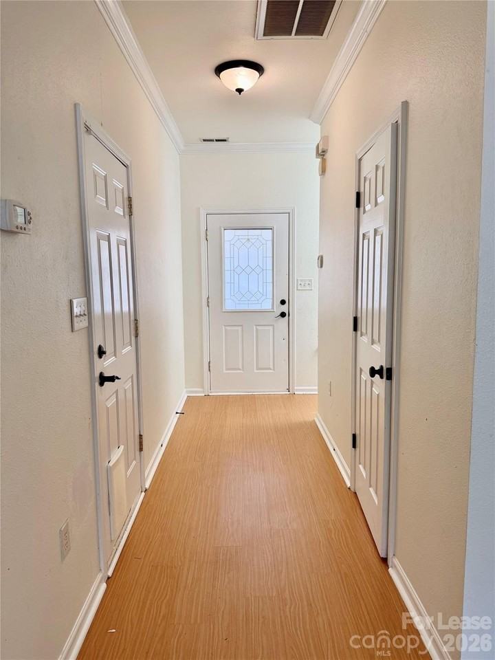 5608 Santeelah Ct #5608 - Photo 3 of 27