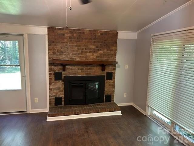 5741 Ruth Dr - Photo 5 of 10