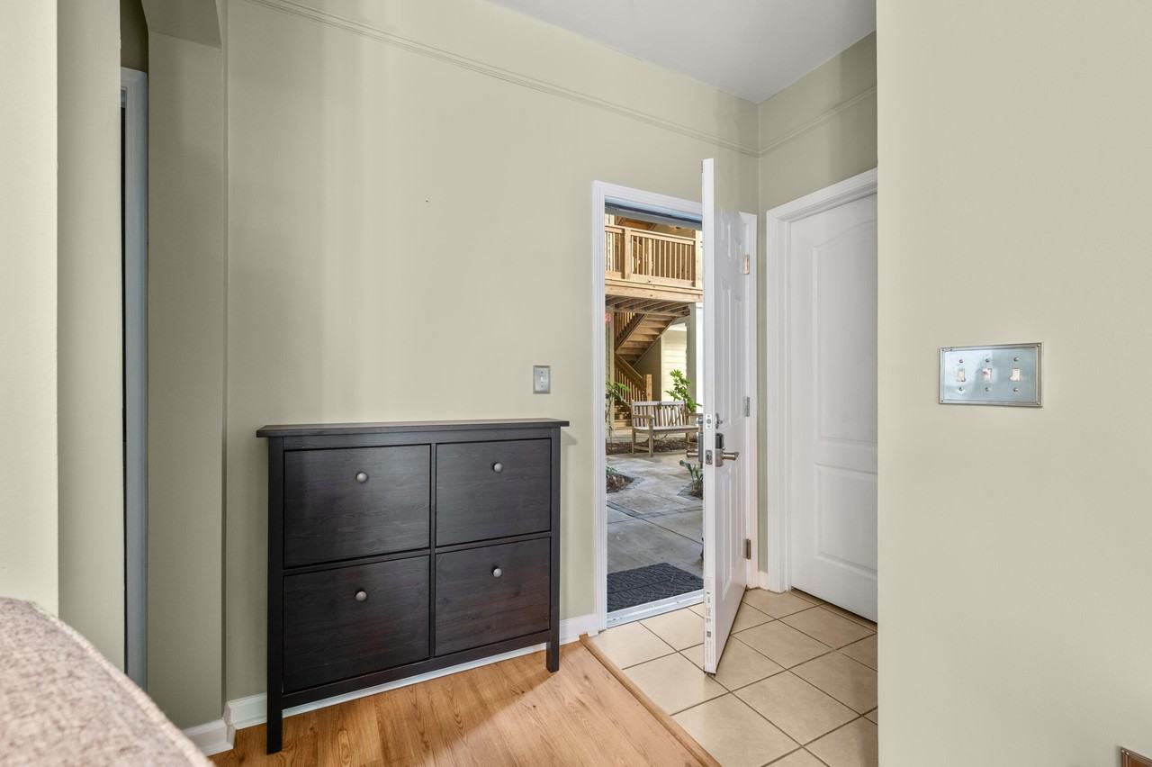 2312 Egret Crest Ln - Photo 4 of 25