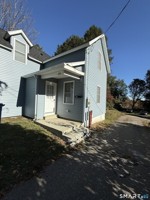 featured image of 293 Boswell Ave