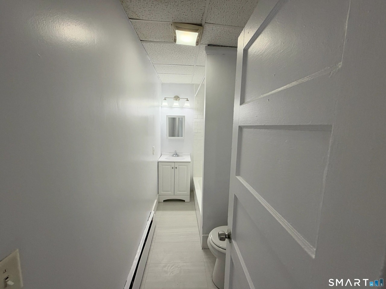 14 Lester St #1R - Photo 7 of 15