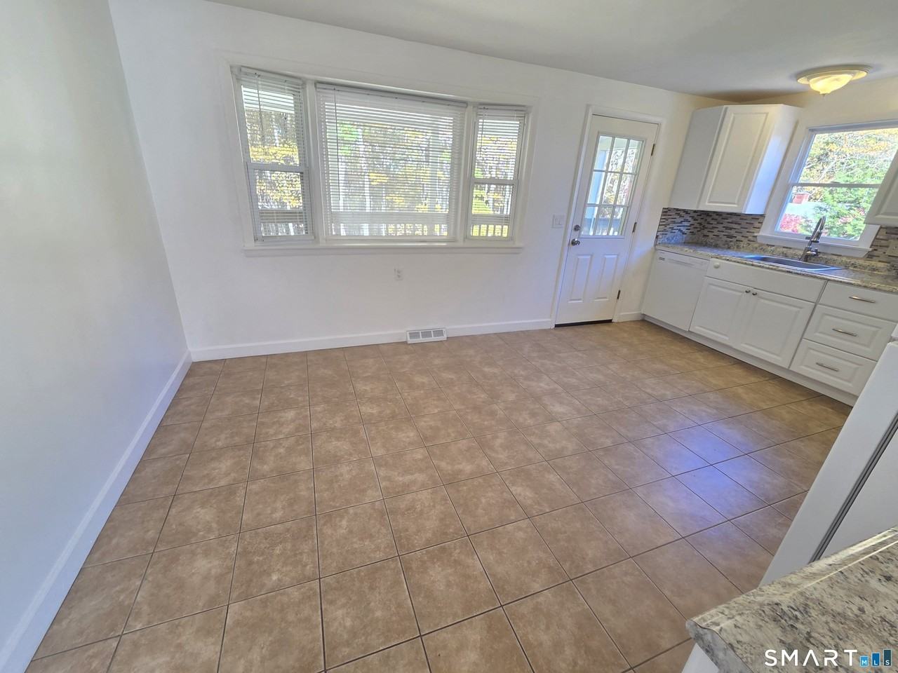 5 Liberty Rd - Photo 7 of 19