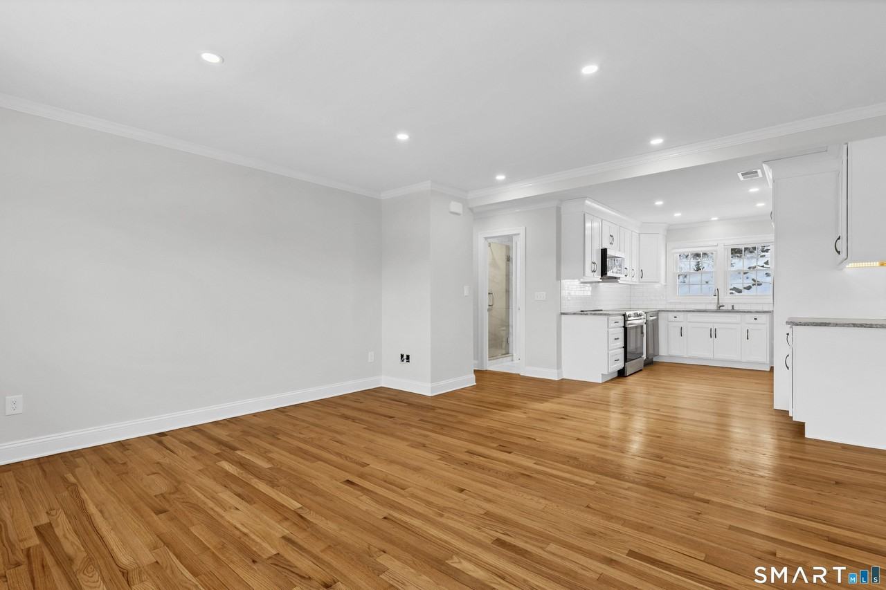 122 North St #1 - Photo 6 of 18