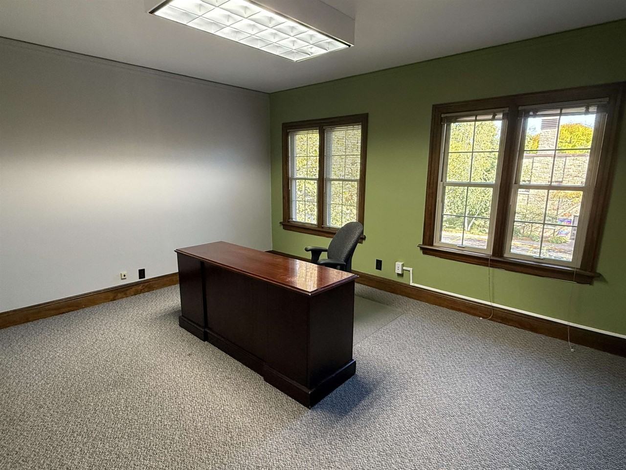 1501 Clark St - Photo 3 of 8