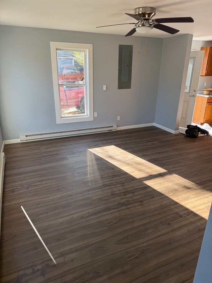 2687 Central Ave - Photo 3 of 20