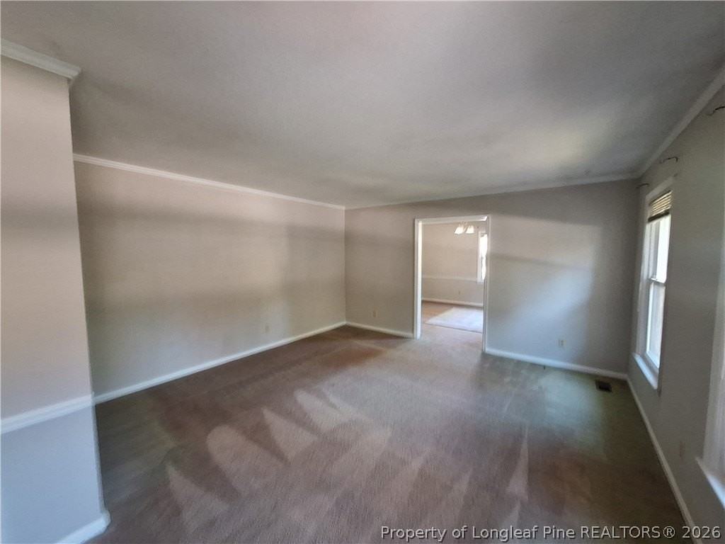 1505 Maggie St - Photo 5 of 23