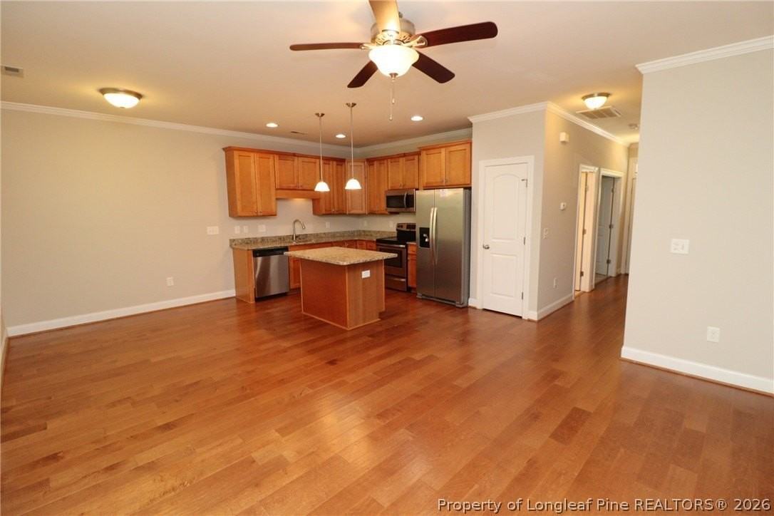 4404 Nicolas Pl - Photo 4 of 32