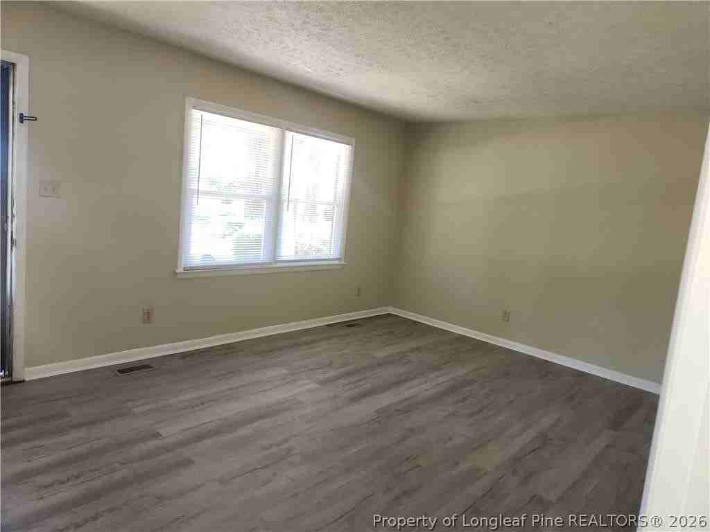 6835 Radial Dr - Photo 2 of 10